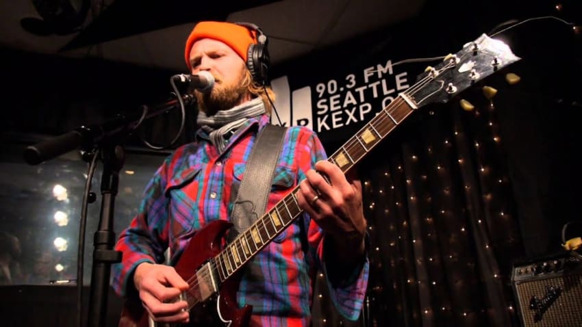 Pontiak - Surrounded By Diamonds (Live on KEXP)