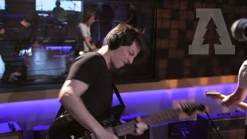 pronoun - run | Audiotree Live