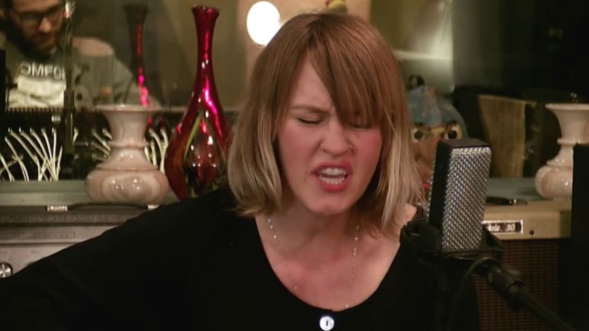 Johanna Warren - Hopelessness Has Done Nothing For Me - Daytrotter Session - 4/15/2018