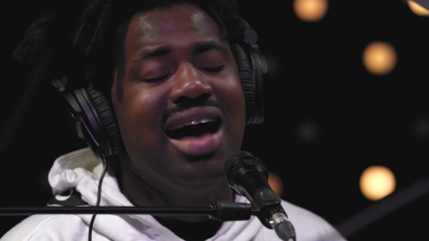 Sampha - Incomplete Kisses (Live on KEXP)