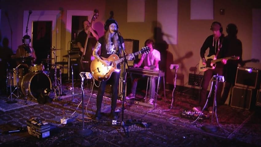 Sarah Shook and the Disarmers - Lesson - Daytrotter Session - 9/10/2018