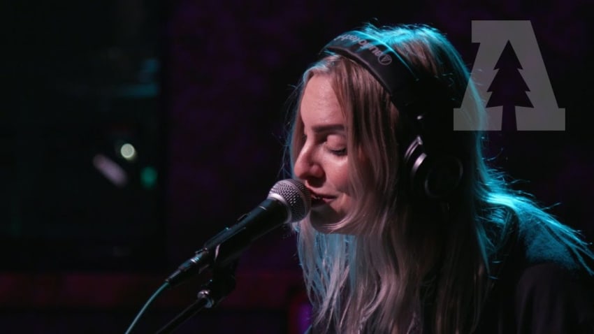 Slingshot Dakota - Grudge | Audiotree Live