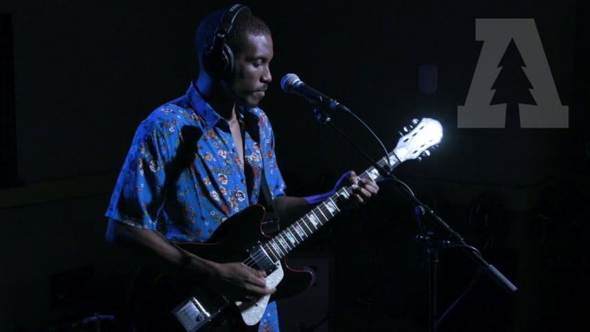 Solo Woods - Lightwalk | Audiotree Live