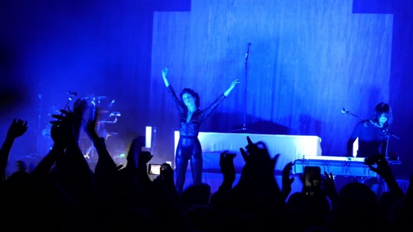 St. Vincent: Your Lips Are Red [4K] 2015-06-03 - Richmond, VA