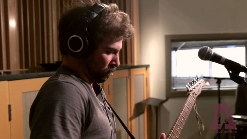 Star & Micey - So Much Pain - Audiotree Live