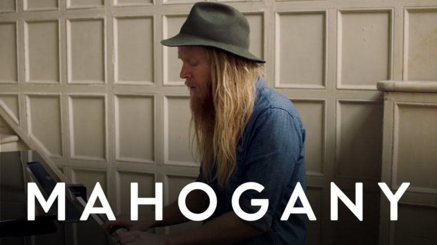 Stu Larsen - What If | Mahogany Session