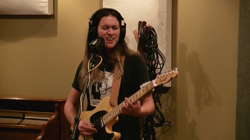 Tabah - Full Session - Daytrotter Session - 11/10/2017