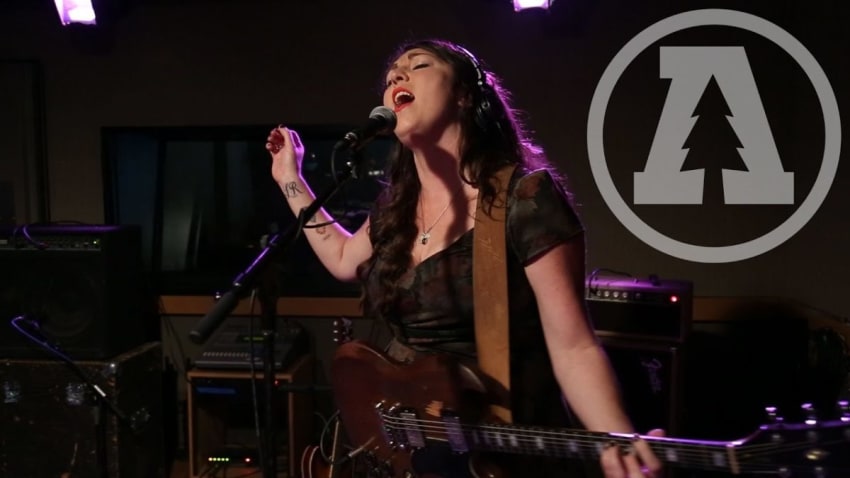 Terra Lightfoot - All Alone - Audiotree Live (1 of 5)