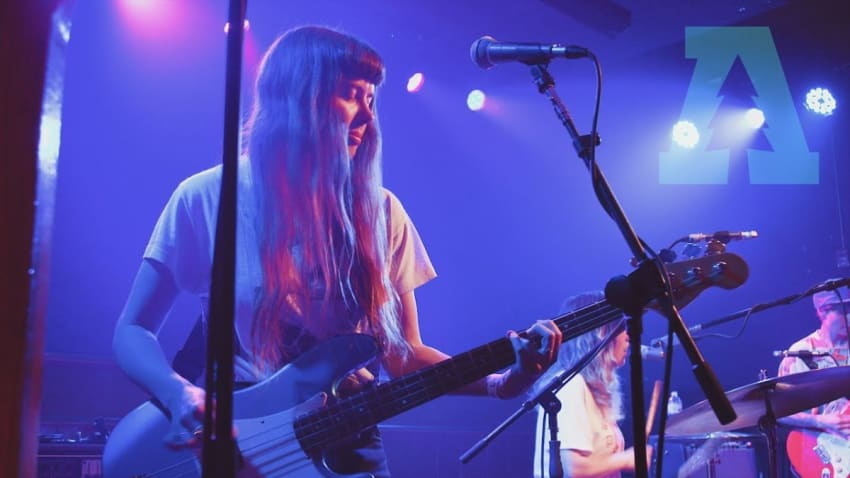 The Courtneys - Frankie | Shows From Schubas