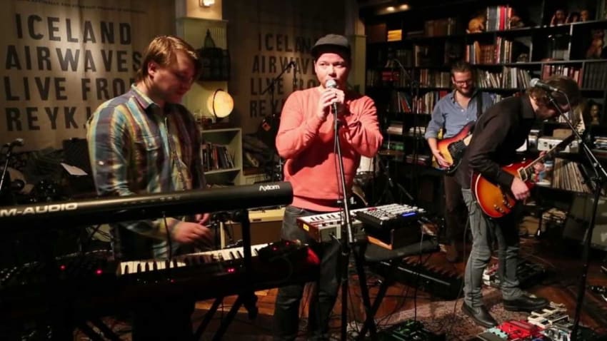 Tilbury - Slow Motion Fighters (Live on KEXP)