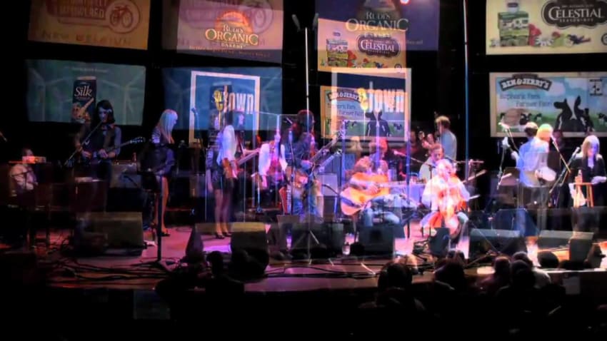 eTown webisode 13 - Grace Potter and the Nocturnals / Ben Sollee and Daniel Martin Moore show finale