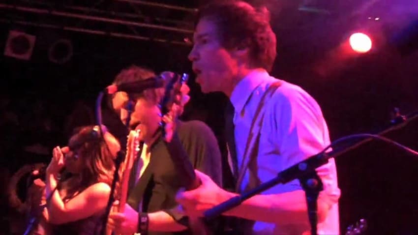 United States of Electronica - K-I-S-S-I-N-G (Live on KEXP)