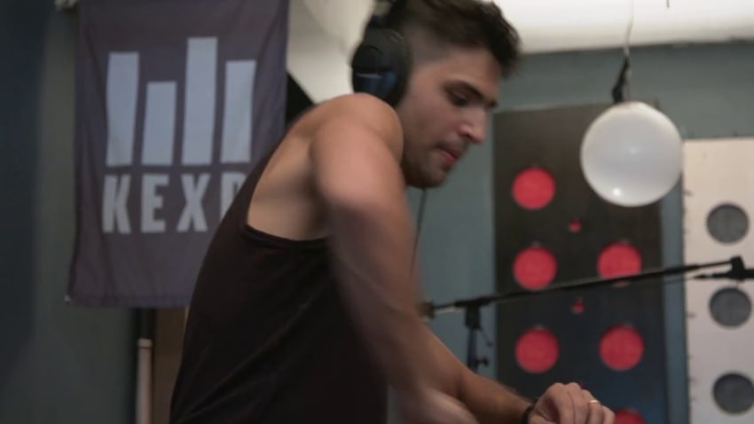 Wake Island - Sentimental Animal (Live on KEXP)