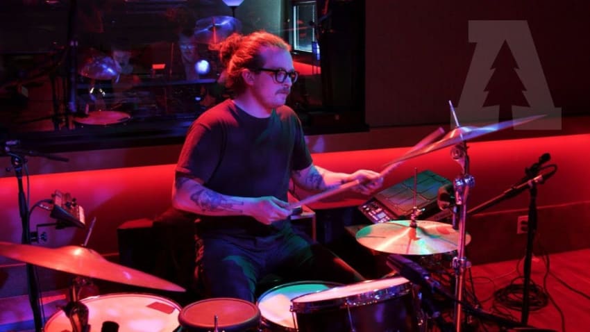 Wild Ones - No Money | Audiotree Live