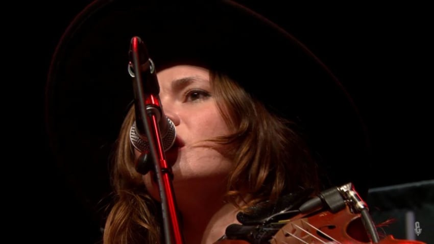 eTown Finale with honeyhoney & Margaret Glaspy - Fruits Of My Labor (eTown webisode #1034)