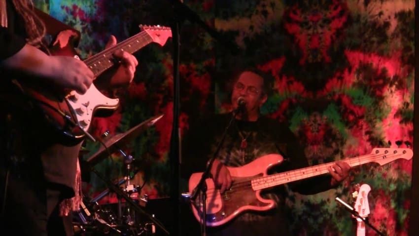 7 Walkers 3/31/11 Eyes of the World (Bill Kreutzmann, George Porter Jr, Papa Mali) (HD)