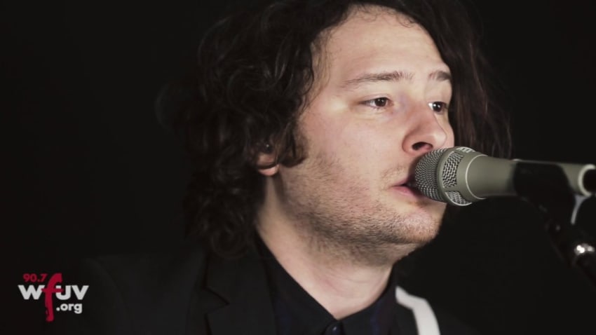 Alex Dezen - "When You Give Up" (Live at WFUV)