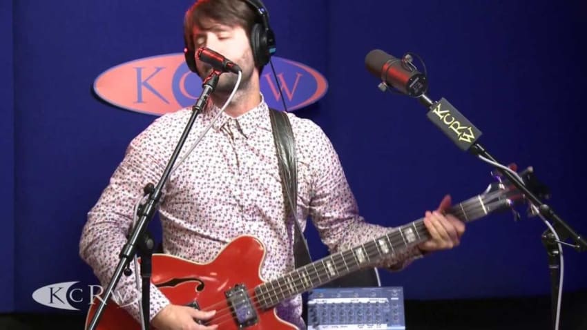 AM & Shawn Lee performing "Replay" Live on KCRW