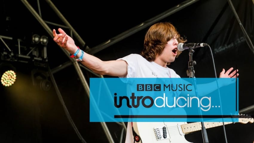 Brand New Friend - Cold (Radio 1's Big Weekend 2017)