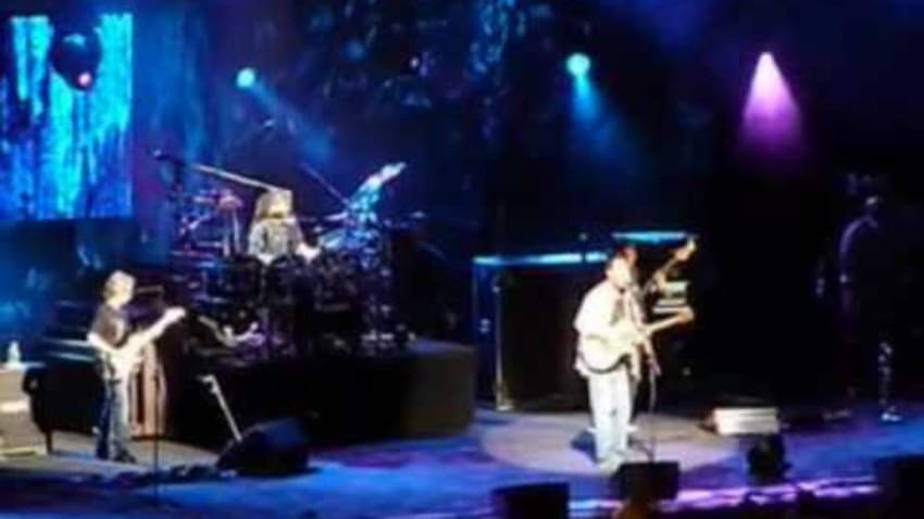 Busted Stuff - [2-Cam] - dmb2010-05-28