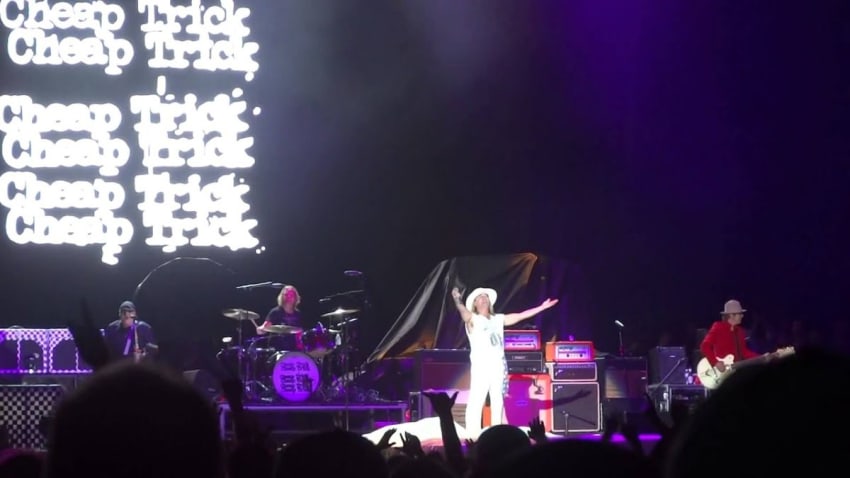 CHEAP TRICK : Surrender : {1080p HD} : Wrigley Field : Chicago, IL : 8/29/2015