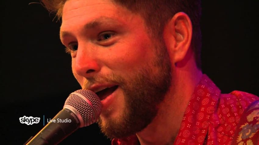 Chris Lane - Pop Medley (98.7 THE BULL)