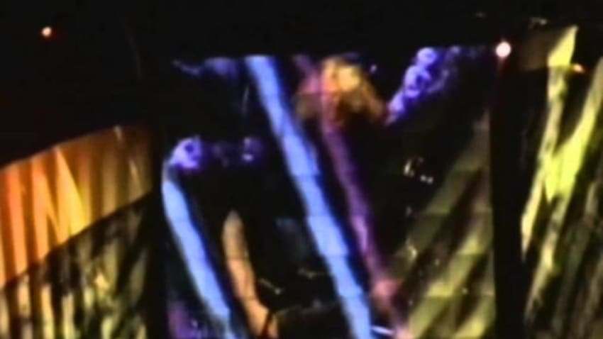 Johnny B. Goode (encore) - Grateful Dead - 6-24-1994 Sam Boyd Silver Bowl, Las Vegas, NV (set2-10)