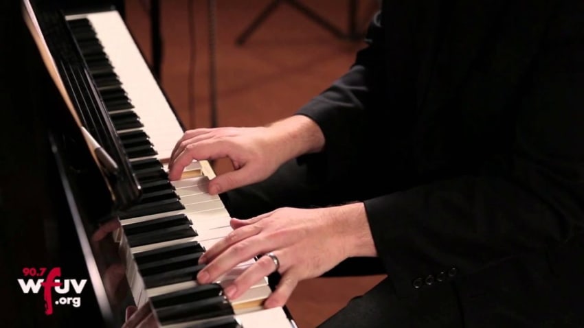 Dan Wilson - "Your Brighter Days" (Live at WFUV)