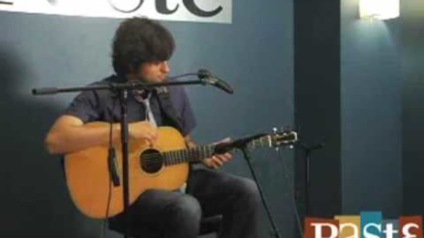 David Berkeley "Love's The Only Thing That Shuts Me Up" live at Paste