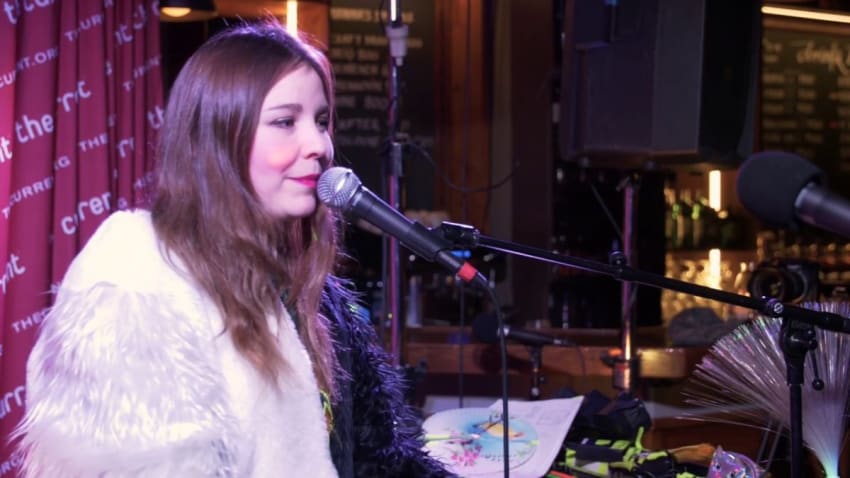 DJ Flugvel og Geimskip - Allt Er Bara Bull (Live at Iceland Airwaves)