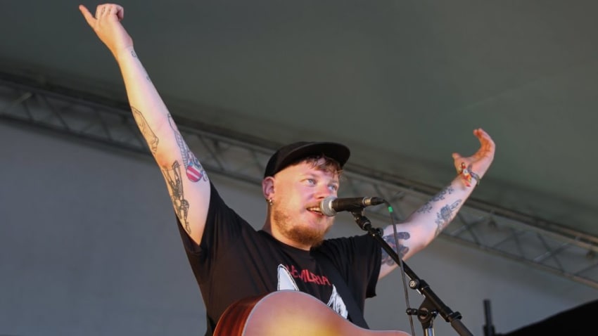 Ducking Punches - Greedy Bones (Reading 2015)