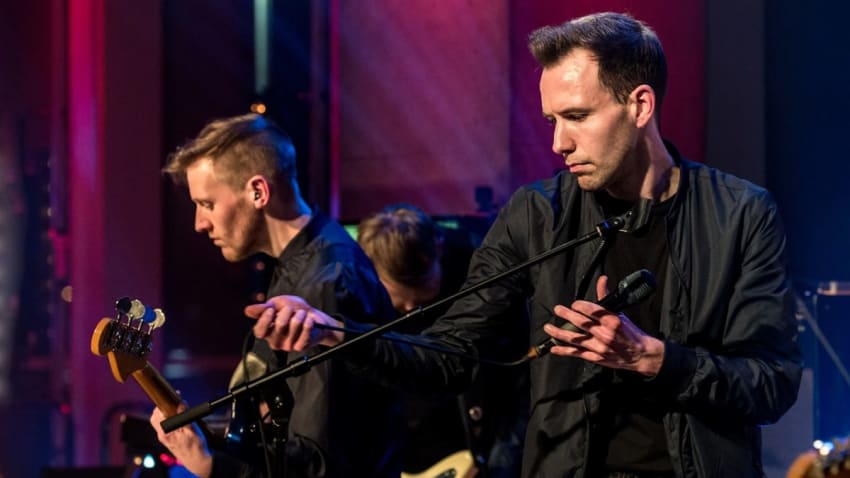 Dutch Uncles - Streetlight (The Quay Sessions)