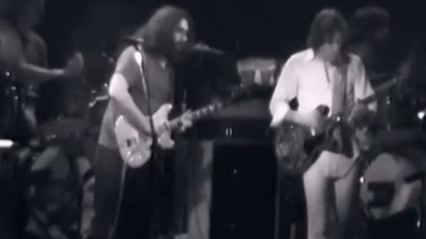 Grateful Dead - Mississippi Halfstep Uptown Toodleloo - 12/30/77 - Winterland (OFFICIAL)