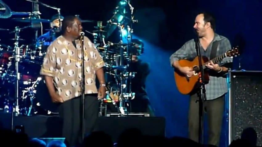 Everyday - 11/13/10 - [3-Cam] - (w/ Vusi Mahlasela) - MSG
