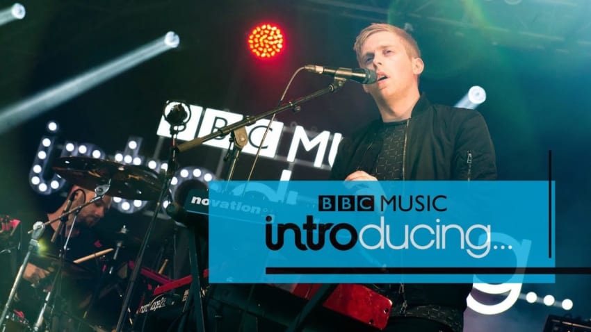 Flawes - Don't Wait For Me (Radio 1's Big Weekend 2017)