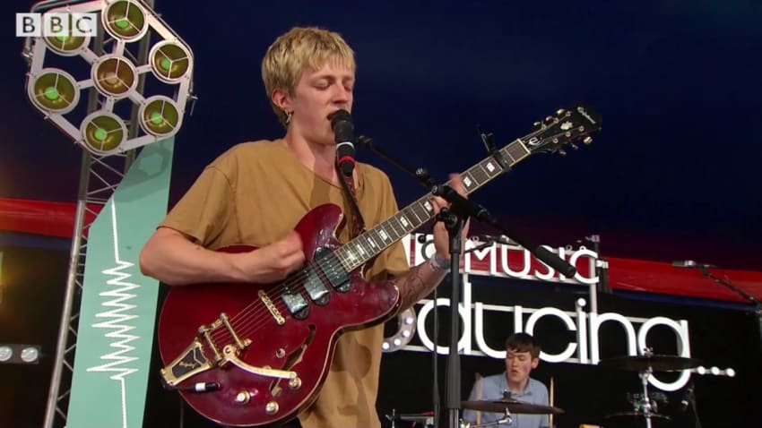 Gaffa Tape Sandy - Beehive (Glastonbury 2017)