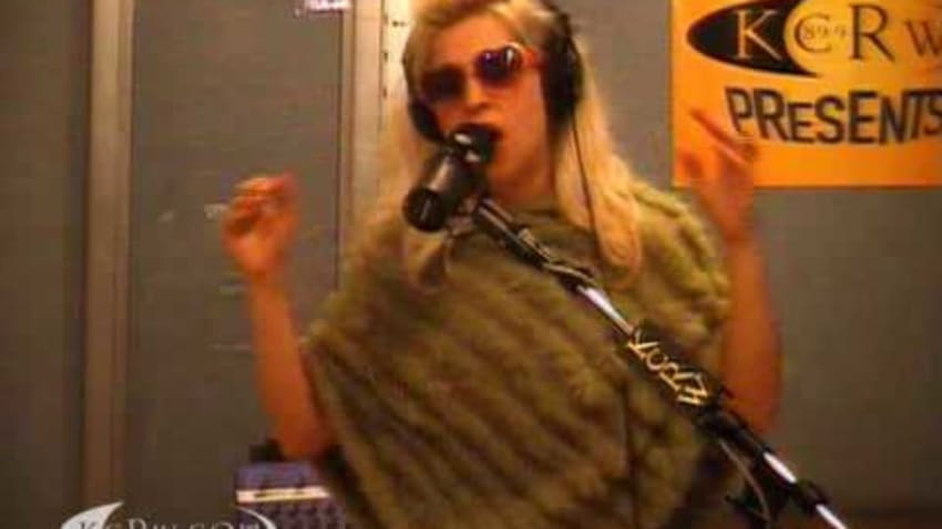 Gram Rabbit performing "Off With Your Head" on KCRW