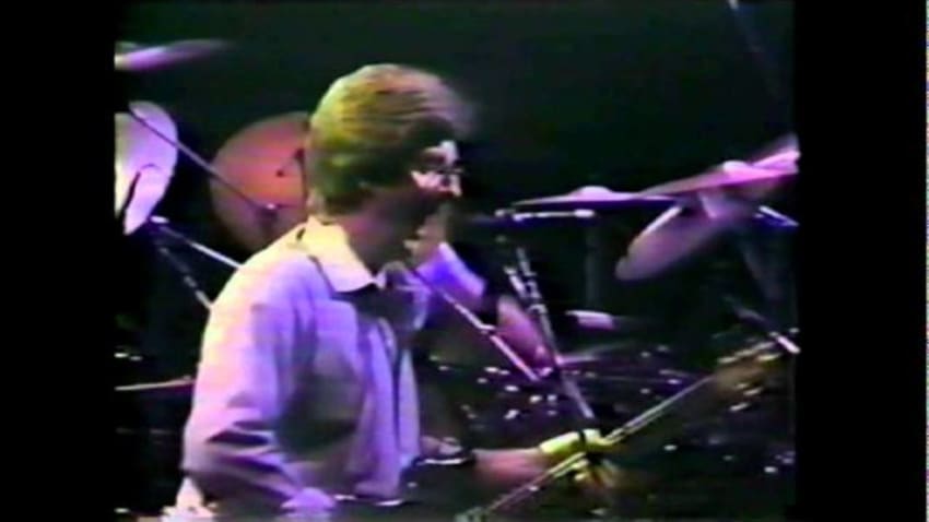 Grateful Dead 12/31/1985 Oakland, CA s1t3 Tons Of Steel