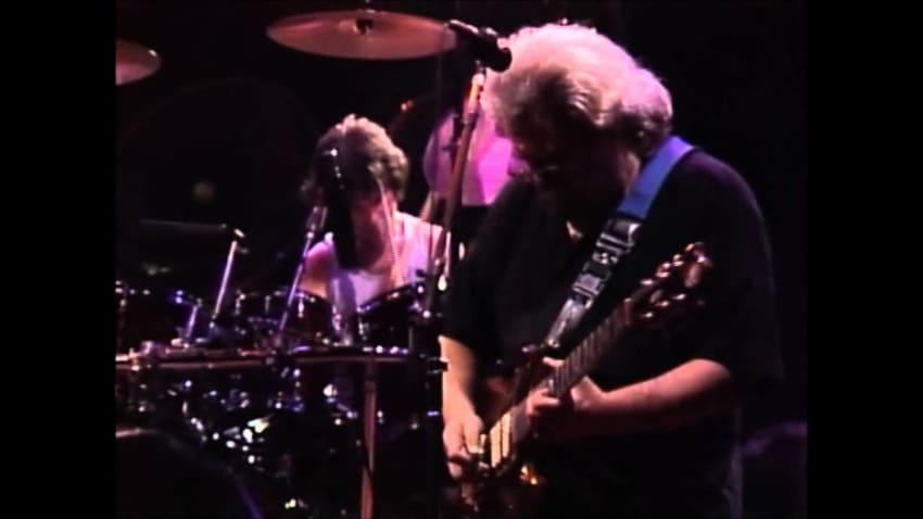 Grateful Dead - Knockin' On Heaven's Door 7-7-89