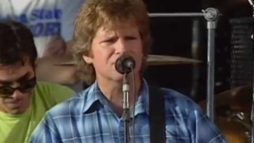 Grateful Dead - Proud Mary - 11/03/91 - Golden Gate Park (OFFICIAL)