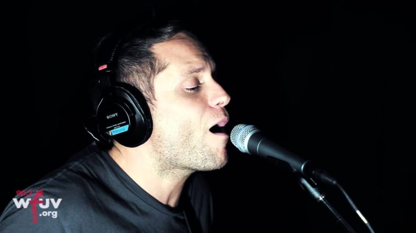 HEALTH - "Dark Enough" (Live at WFUV)