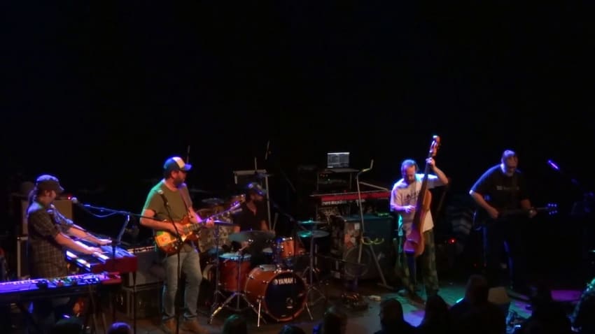 OLD SHOE : Scarlet Begonias : {1080p HD} : Castle Theater : Bloomington, IL : 11/22/2019