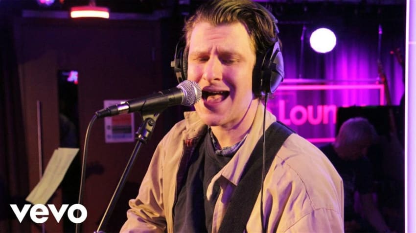 Jamie T - All About The Bass (Meghan Trainor cover in the Live Lounge)