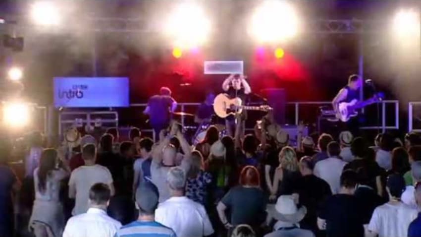 Jim Lockey and The Solemn Sun - New Natives  (T in the Park 2013)