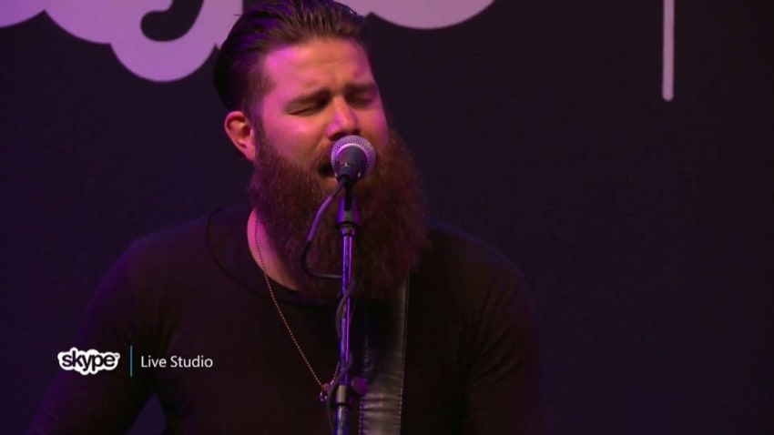 Jordan Davis - Take It From Me (98.7 THE BULL)