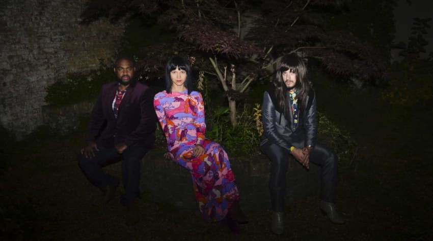 Khruangbin-Press April 2020 Tamsin-Isaacs