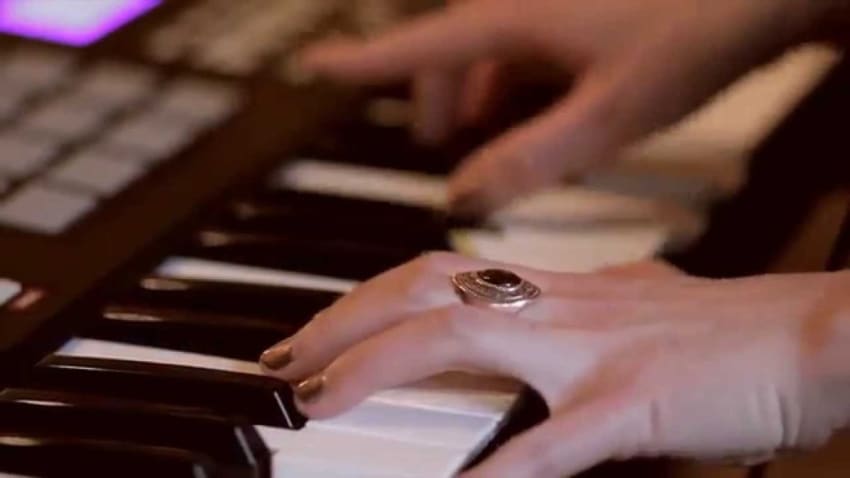 KHUSHI - Hard To Find (Buzzsession)