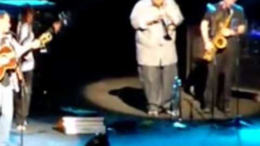 Kit Kat Jam - 5/28/10 - ["2-Cam"]