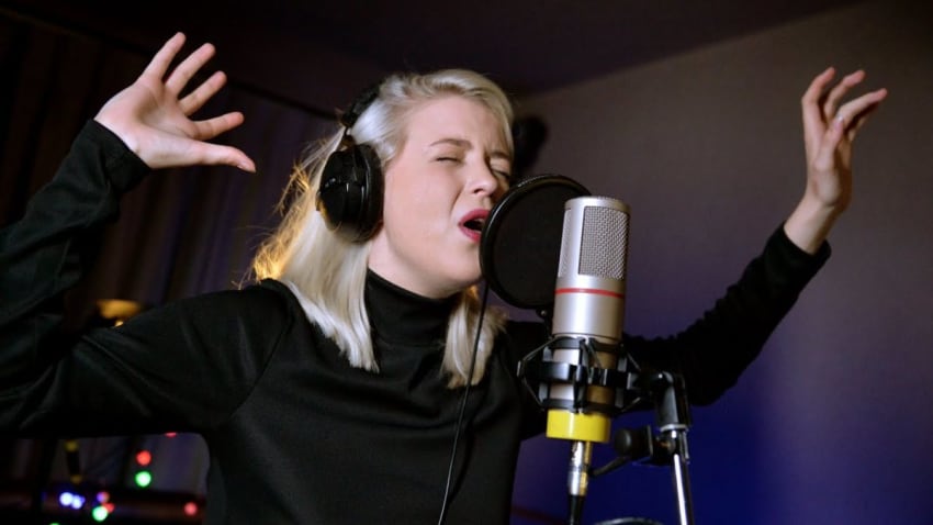 KLOË - Feel (Maida Vale session)