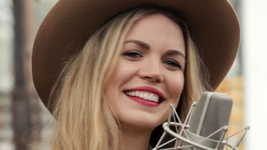 Kristin Diable - Hold Steady - 3/20/15 - Riverview Bungalow (OFFICIAL)